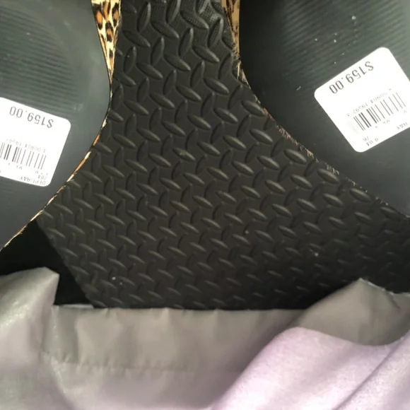 Leopard boots - Picture 4 of 6